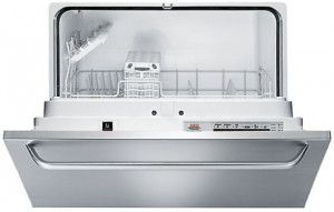 Встраиваемая посудомоечная машина AEG F 45250 VI